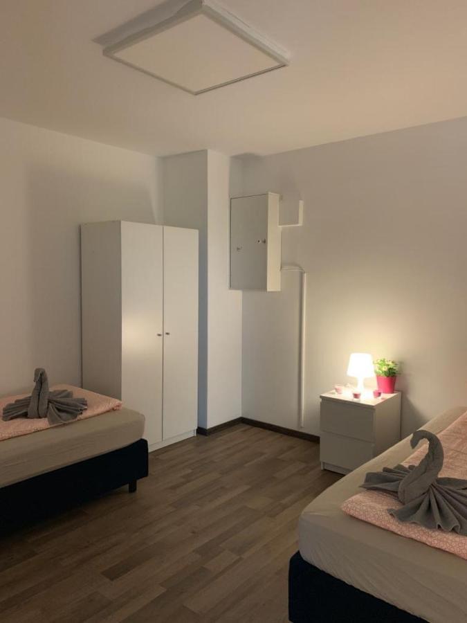 Lovely Share Apartment Aachener Weiher โคโลญ ภายนอก รูปภาพ