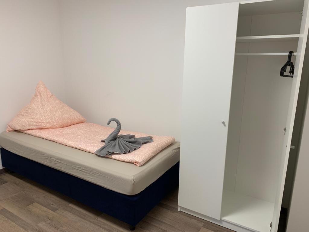 Lovely Share Apartment Aachener Weiher โคโลญ ภายนอก รูปภาพ