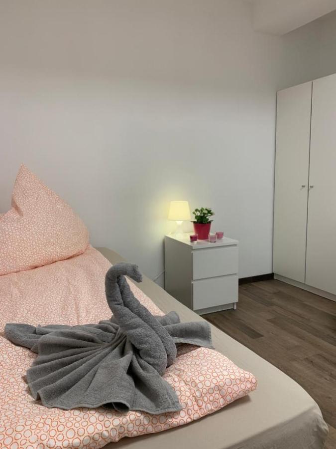 Lovely Share Apartment Aachener Weiher โคโลญ ภายนอก รูปภาพ