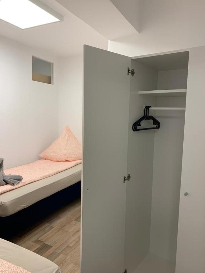 Lovely Share Apartment Aachener Weiher โคโลญ ภายนอก รูปภาพ